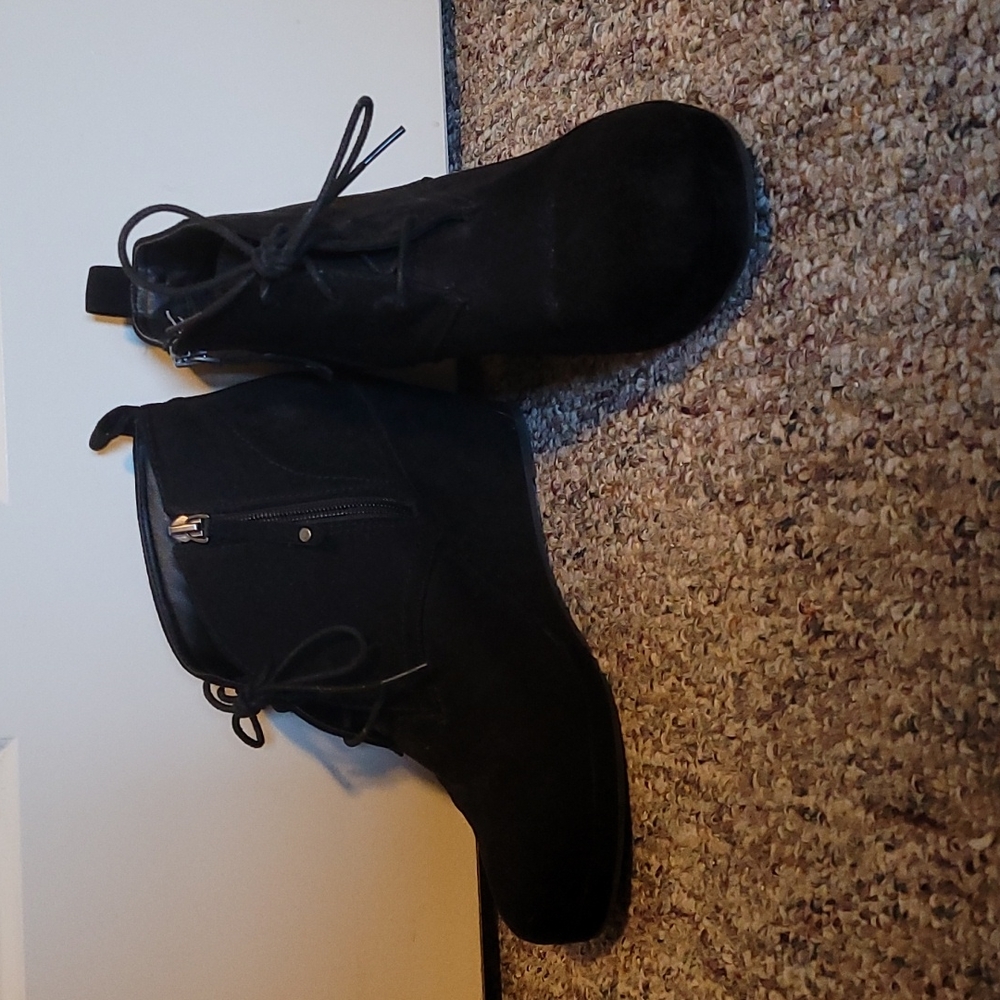 dv black suede wedges, size 9 1/2